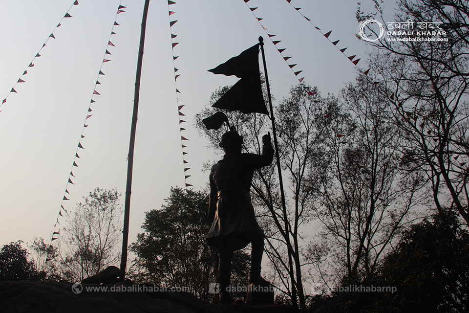 king prithivi narayan shah statue bidur devighat nuwakot nepal